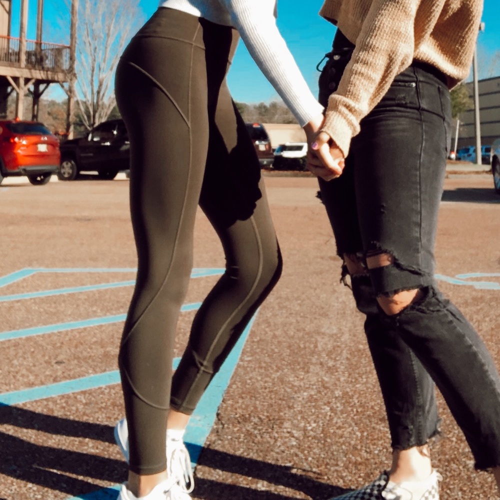 Dark green Lululemon Leggings